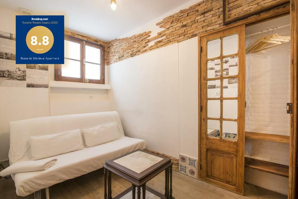 Romantic Medieval Apartment Lisboa Eksteriør billede