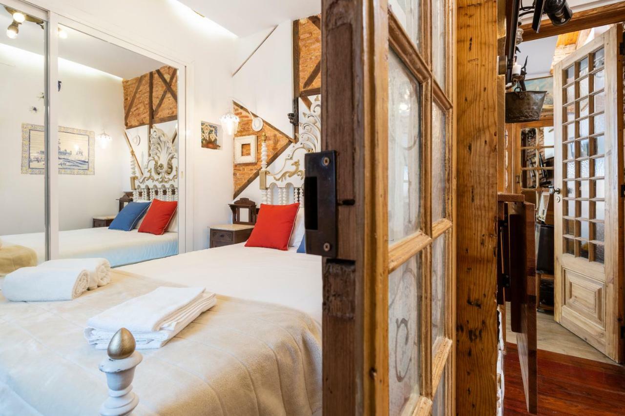 Romantic Medieval Apartment Lisboa Eksteriør billede